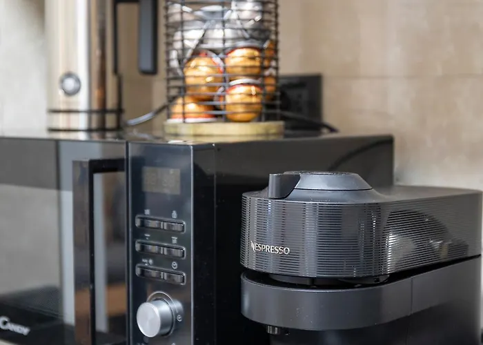 Coqueto Con Piscina Y Parking By * Vigo