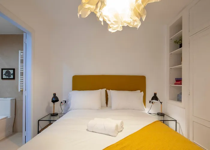 Coqueto Con Piscina Y Parking By Apartmán