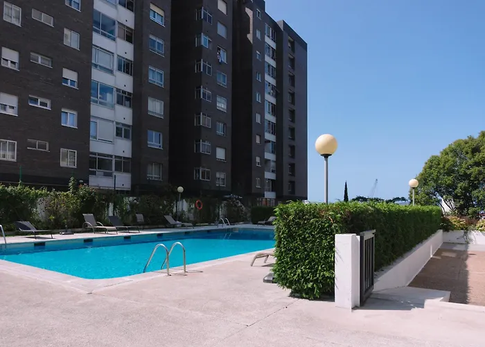 Coqueto Con Piscina Y Parking By Apartmán