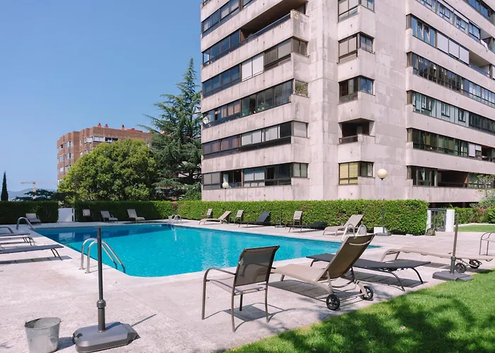 Coqueto Con Piscina Y Parking By